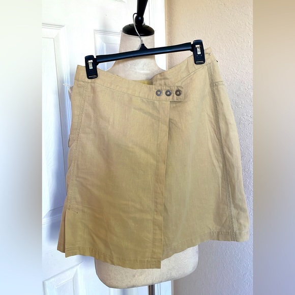 Columbia Dresses & Skirts - Columbia Khaki Utility Wrap Skirt